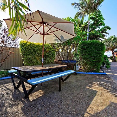 Riviera Motel Bundaberg Esterno foto