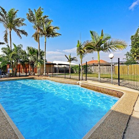 Riviera Motel Bundaberg Esterno foto